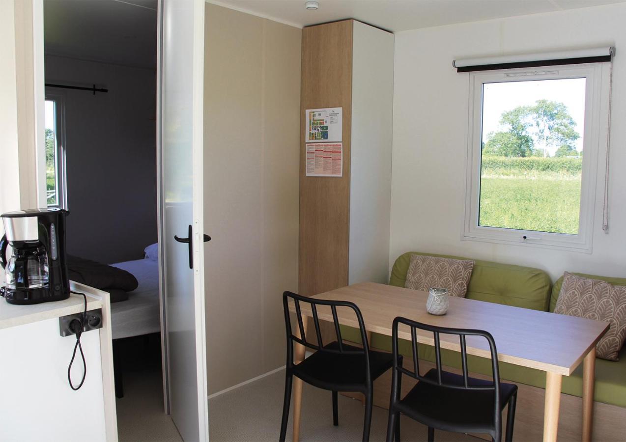 Camping Le Picard Tournieres Exteriör bild