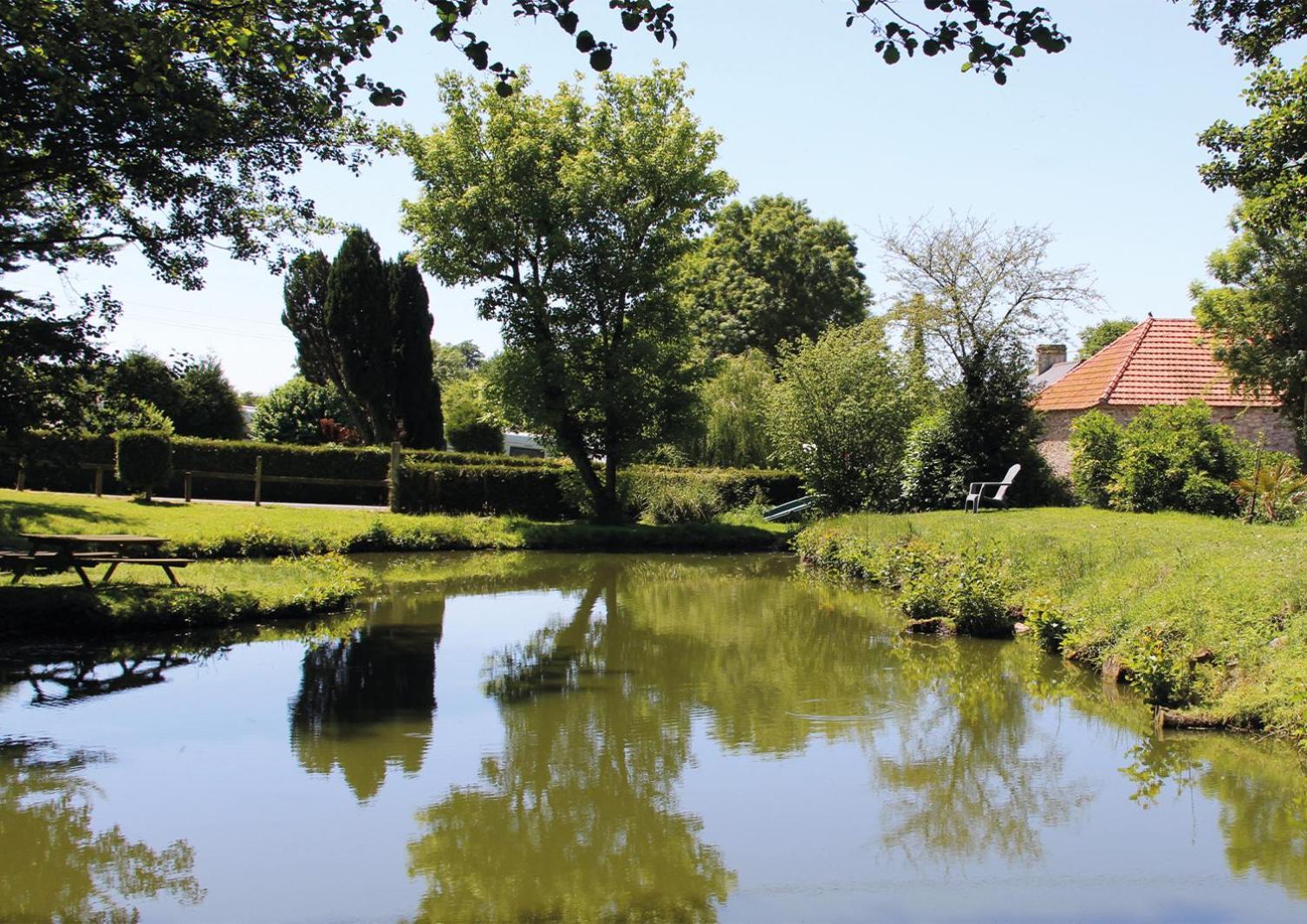 Camping Le Picard Tournieres Exteriör bild