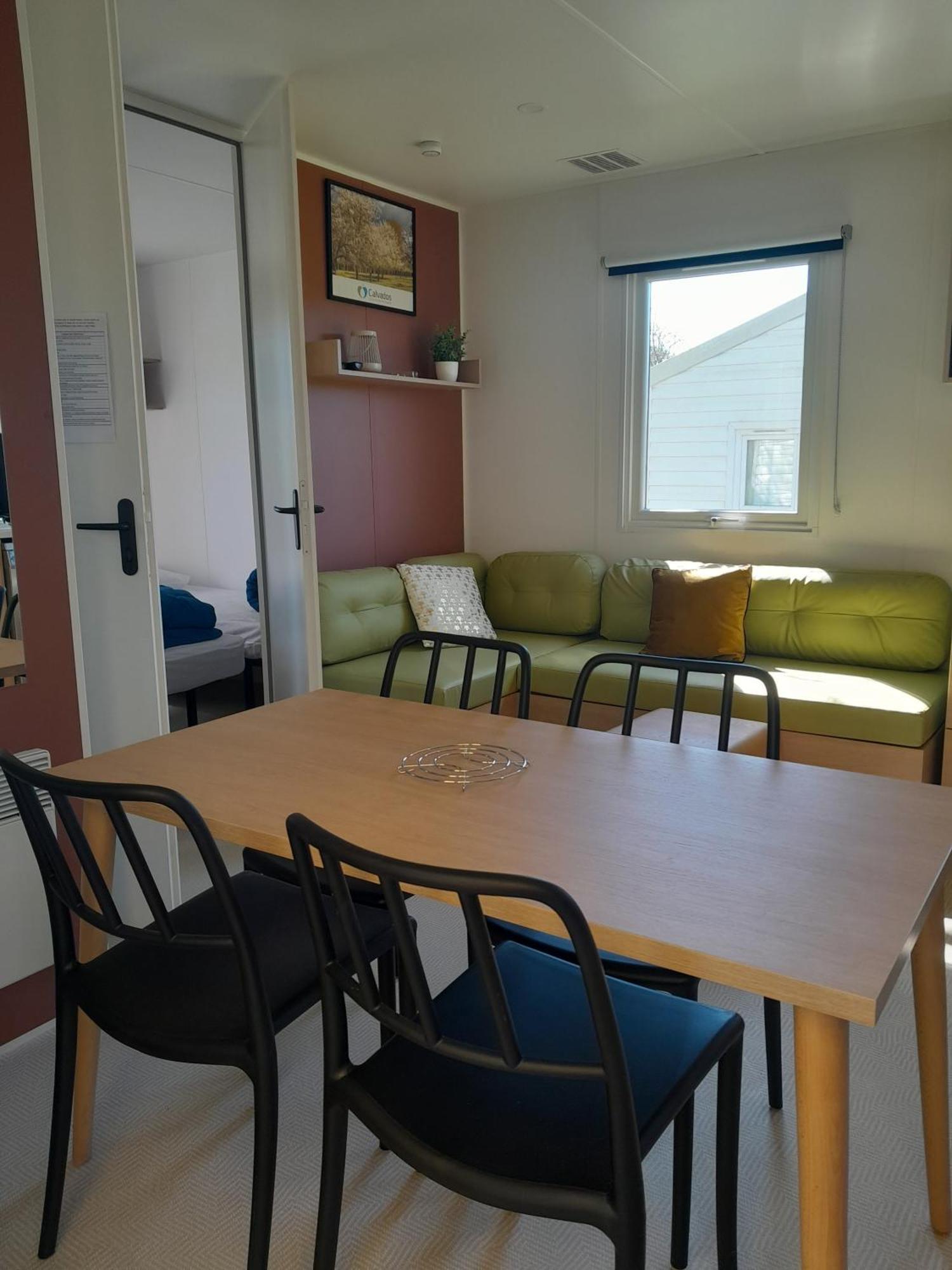 Camping Le Picard Tournieres Exteriör bild