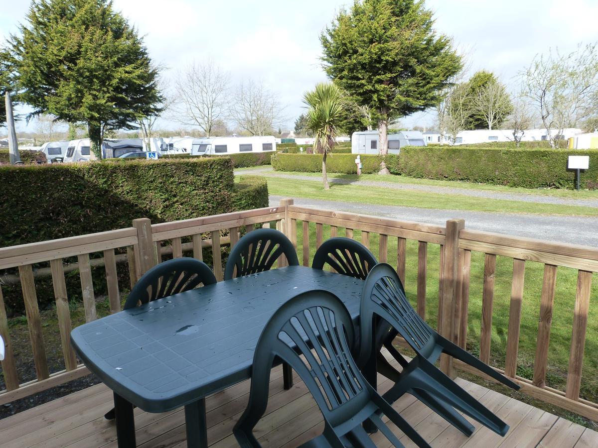 Camping Le Picard Tournieres Exteriör bild