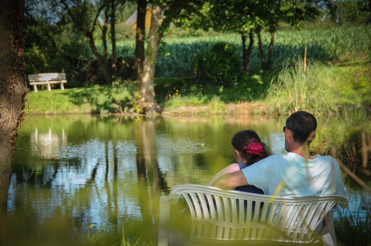 Camping Le Picard Tournieres Exteriör bild